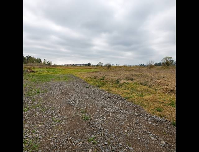 2,024M² VACANT LAND FOR SALE IN HENLEY ON KLIP